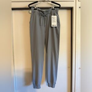 Lululemon Stretch High Rise Jogger Rhino Grey Nulu Size 6